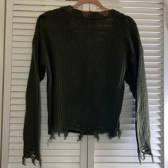 No Comment Distressed Long Sleeve V-Neck Army Green Pullover Size XL - Picture 8 of 12